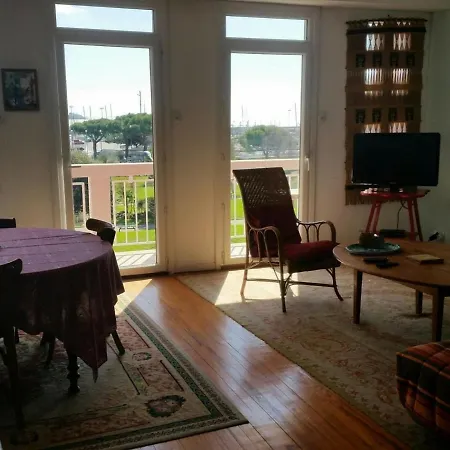 Royan, 3 Pieces, 6 Personnes - Fr-1-494-46 Apartment
